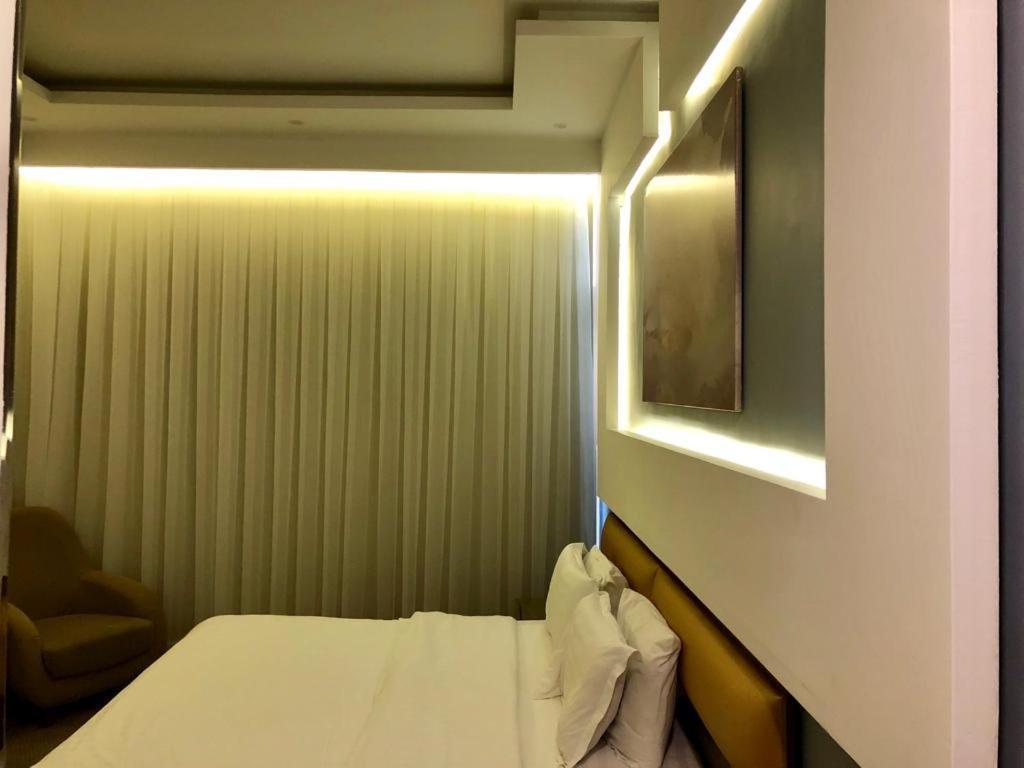 Platinum The First Hotell Medina Exteriör bild