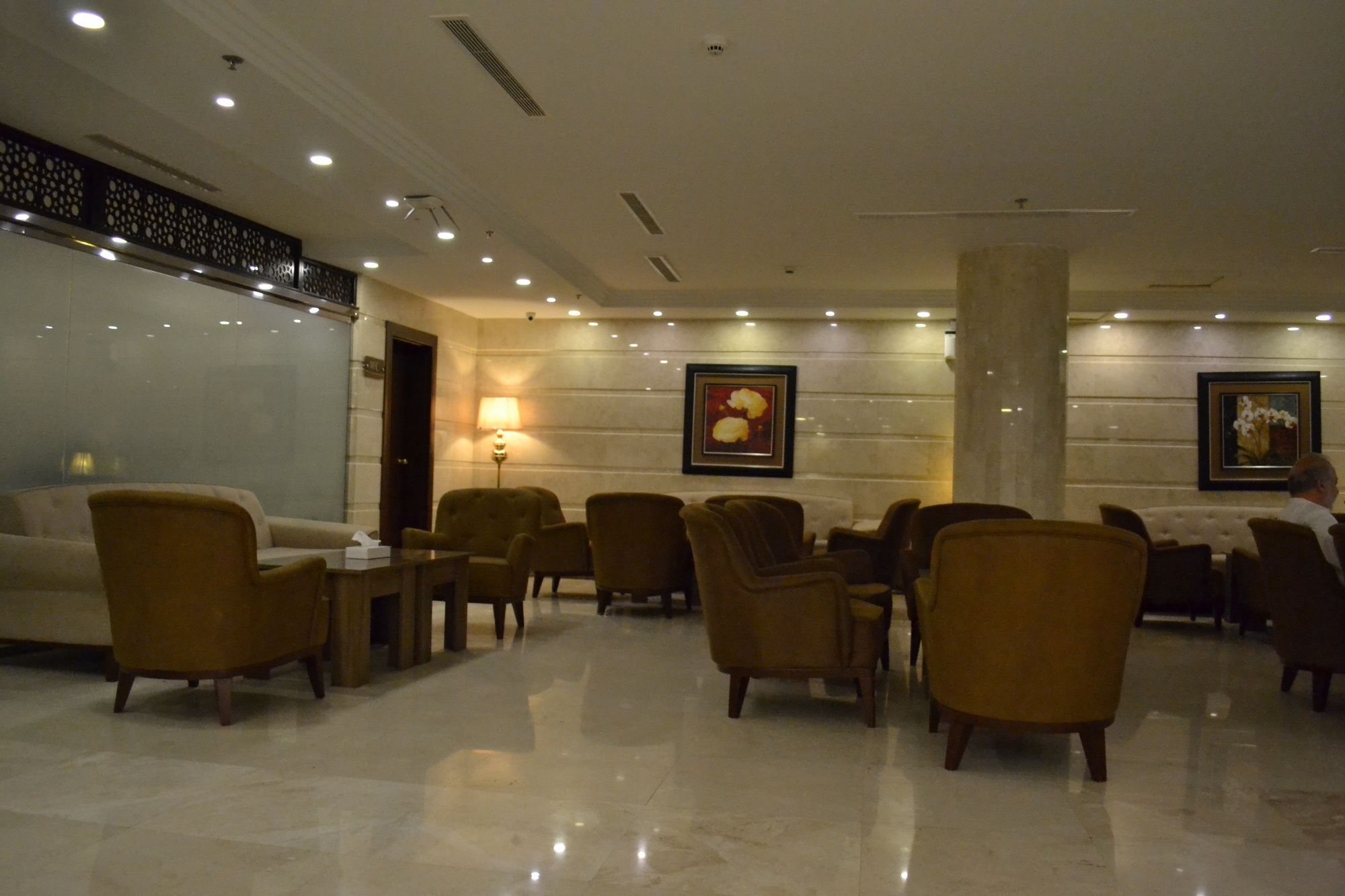 Platinum The First Hotell Medina Exteriör bild